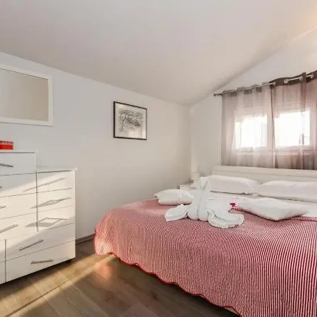 Apartment Roda Supetar