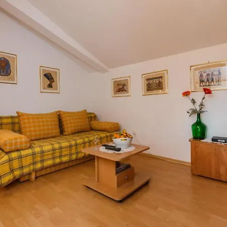 Appartement Roda *